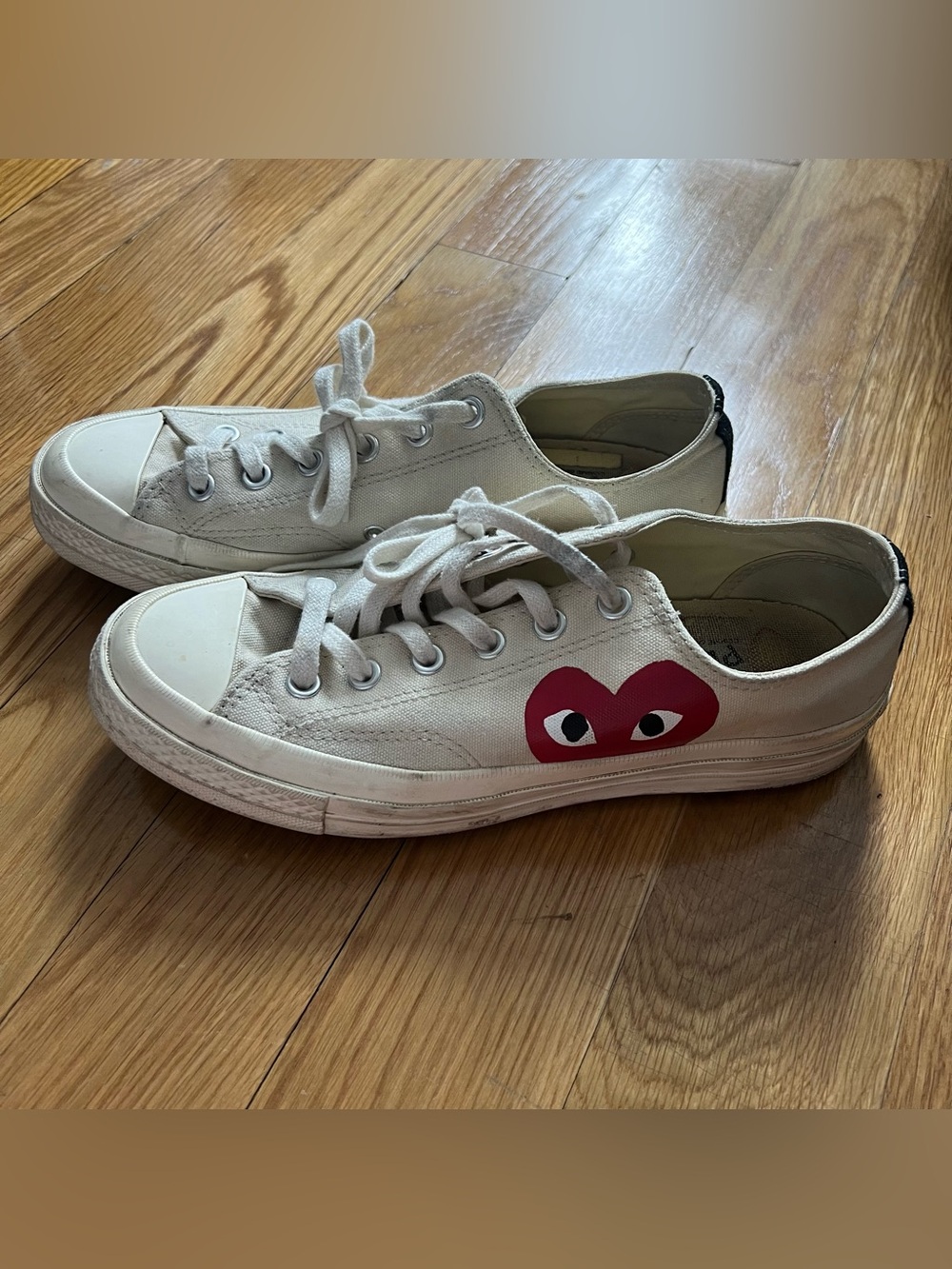 Comme des Garçons x Converse White Low-Top Sneakers Men’s Sz 7 Women’s 9